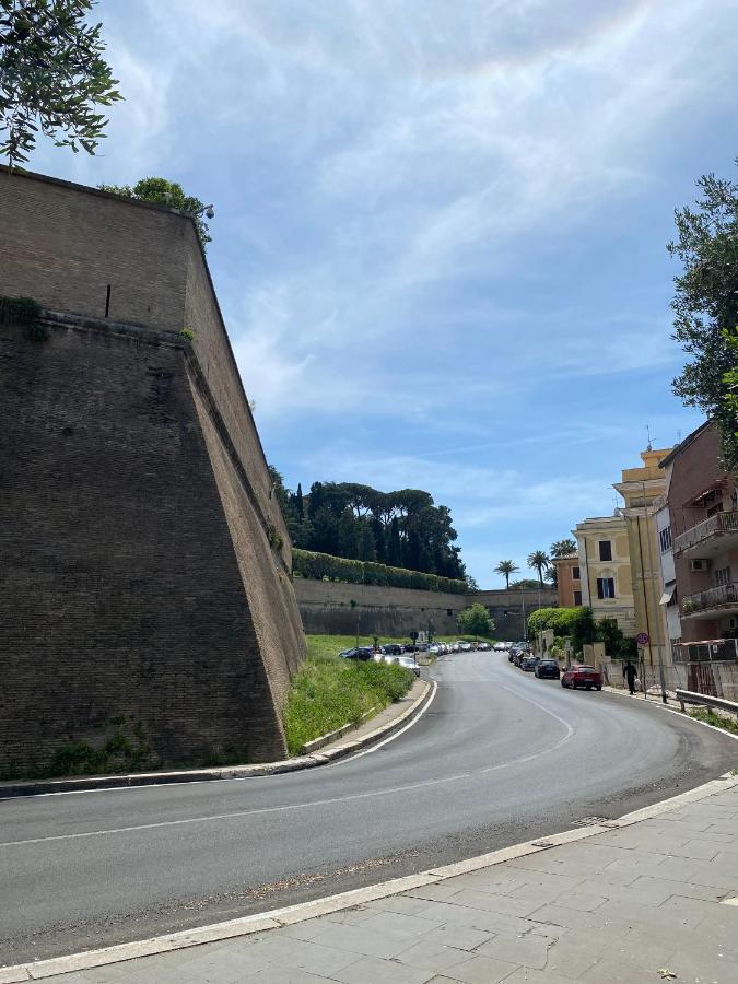 La Petite Sissi Vaticano Roma Apartment Exterior photo